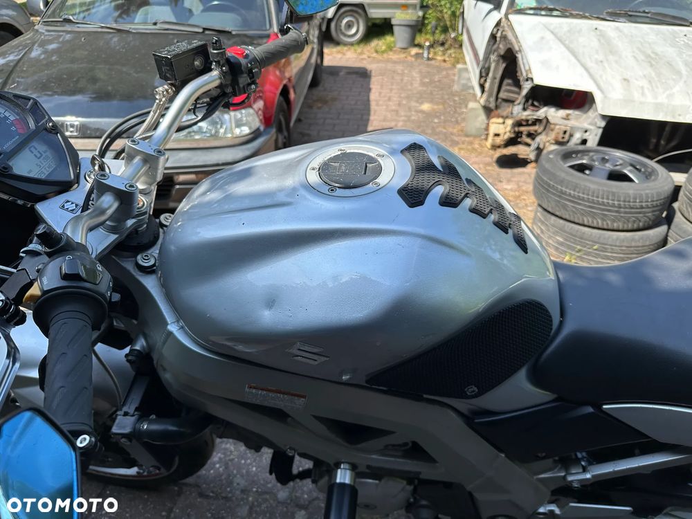 Suzuki SV - 7