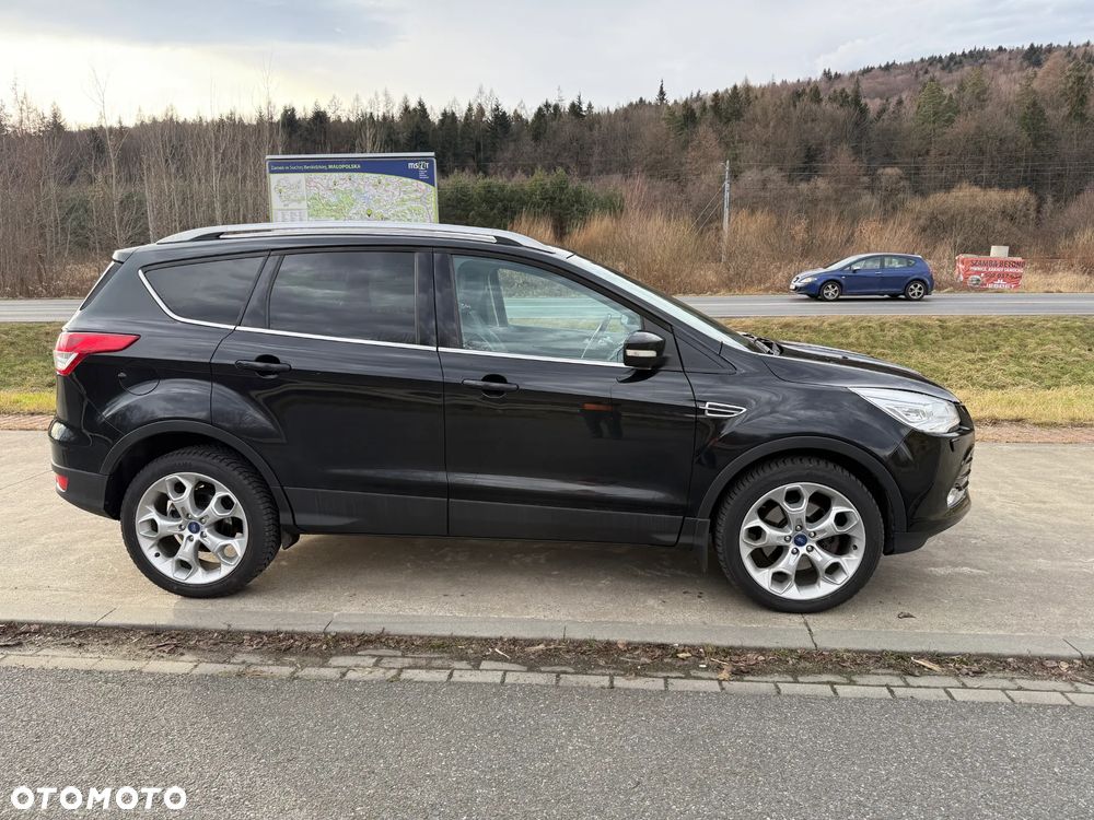 Ford Kuga 2.0 TDCi 4WD Titanium - 4