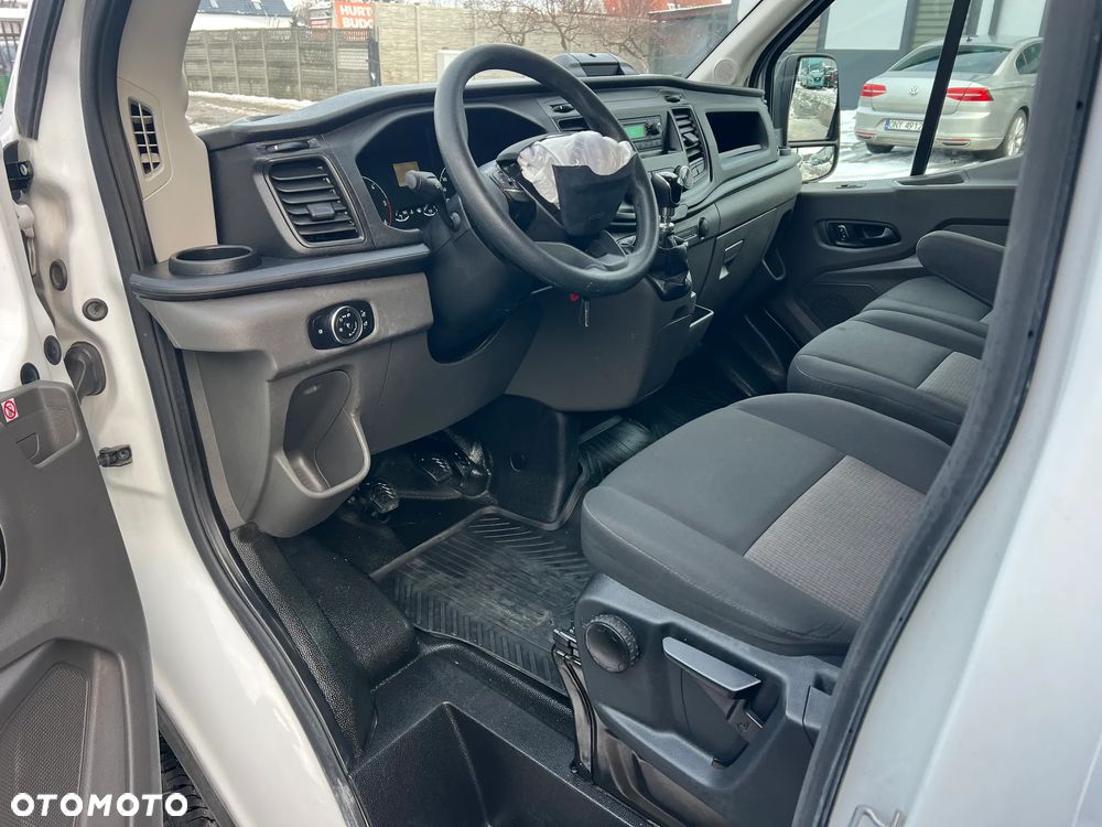 Ford Transit - 7