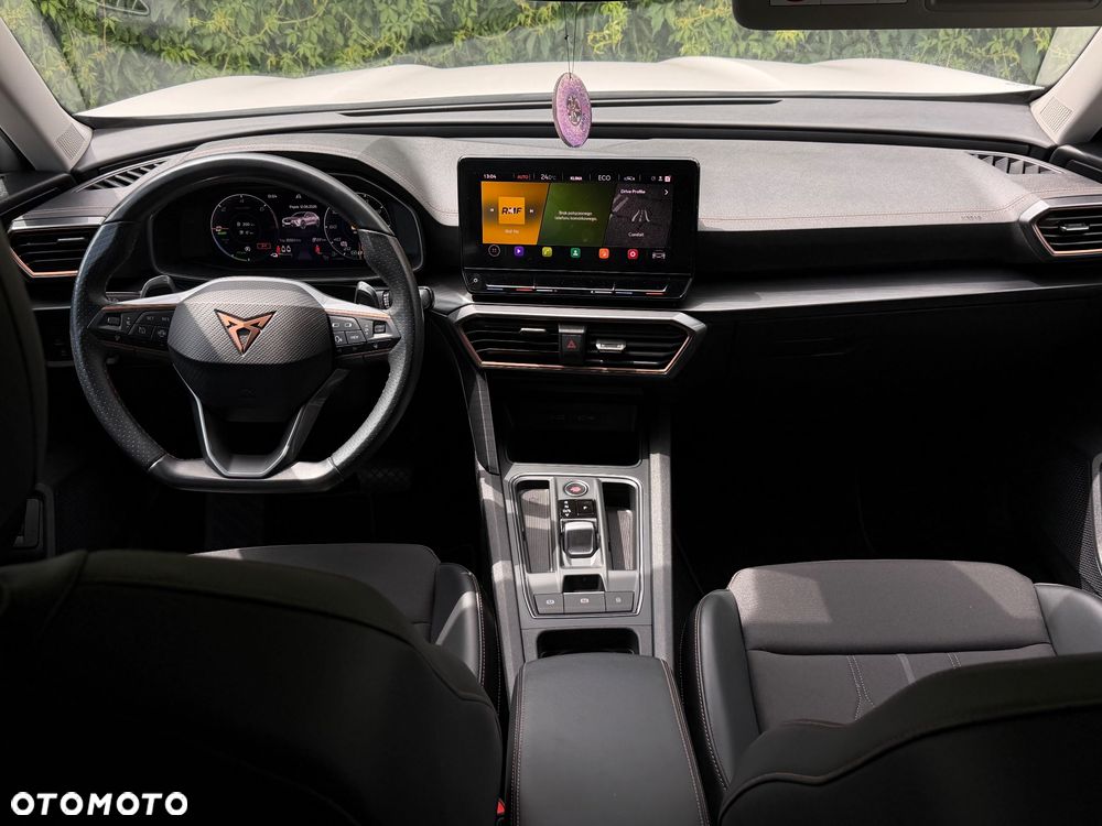 Cupra Formentor 1.4 e-Hybrid DSG Tribe Edition - 32