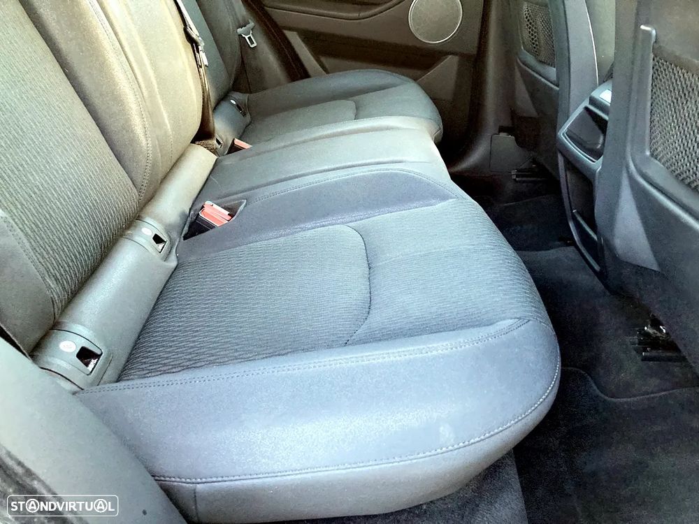 Land Rover Range Rover Evoque 2.0 TD4 Pure - 28