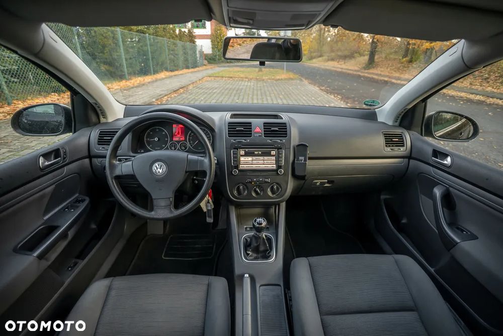 Volkswagen Golf 1.9 TDI DPF Trendline - 22