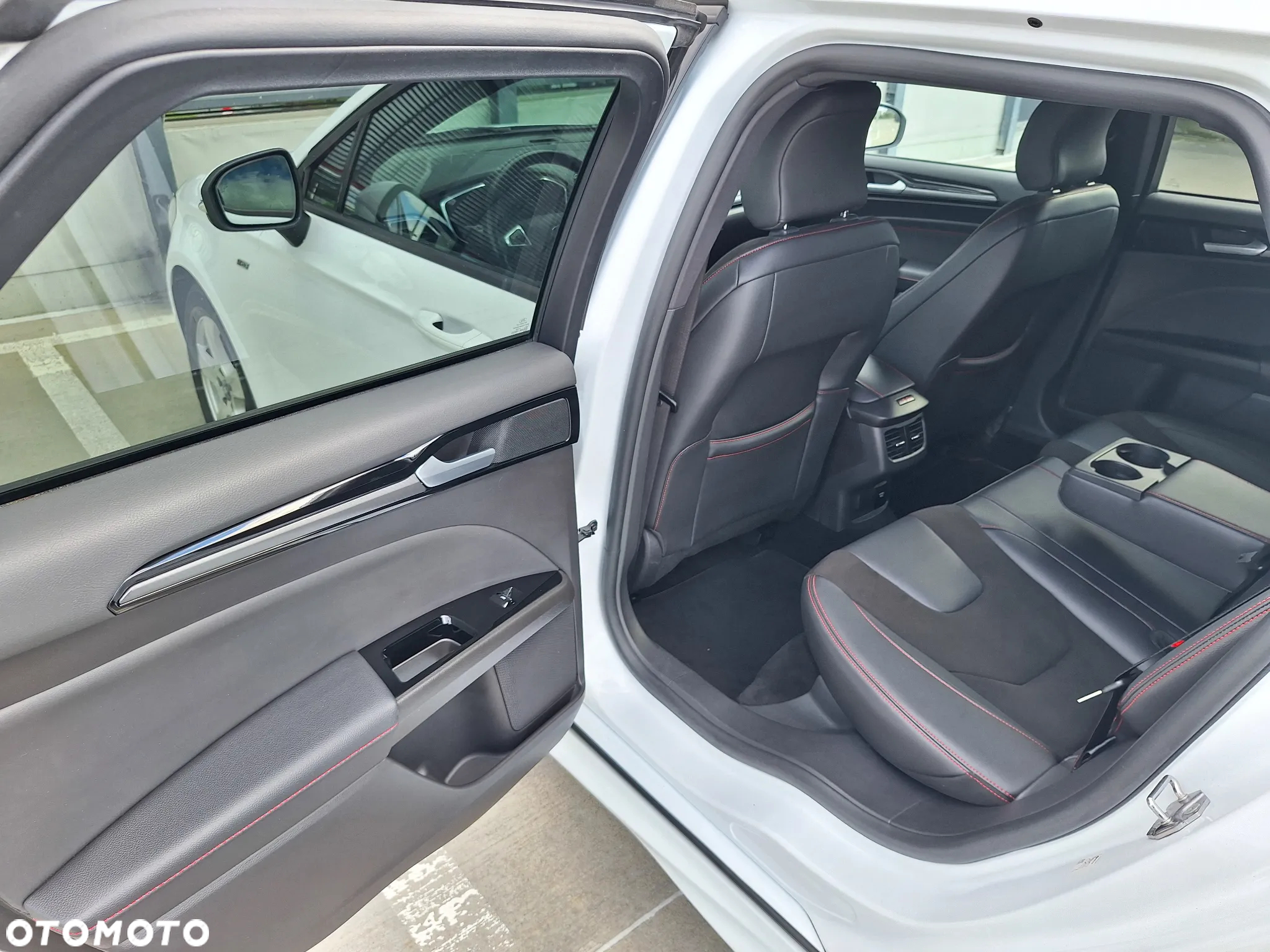 Ford Mondeo 2.0 EcoBlue ST-Line X - 21