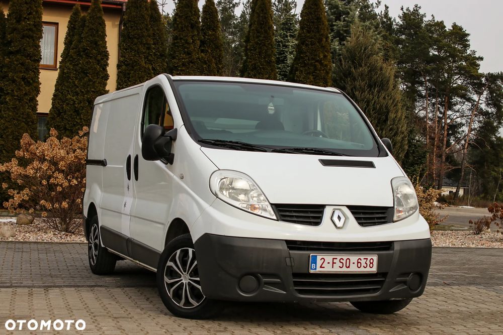 Renault Trafic - 13