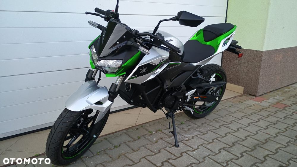 Kawasaki Z - 4