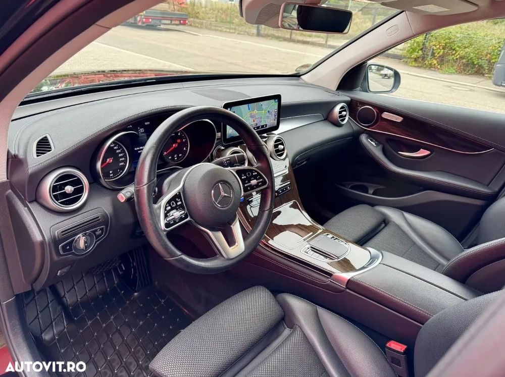 Mercedes-Benz GLC 300 d 4Matic 9G-TRONIC - 17