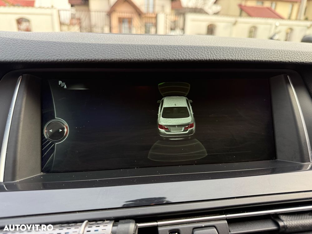 BMW Seria 5 520d - 19
