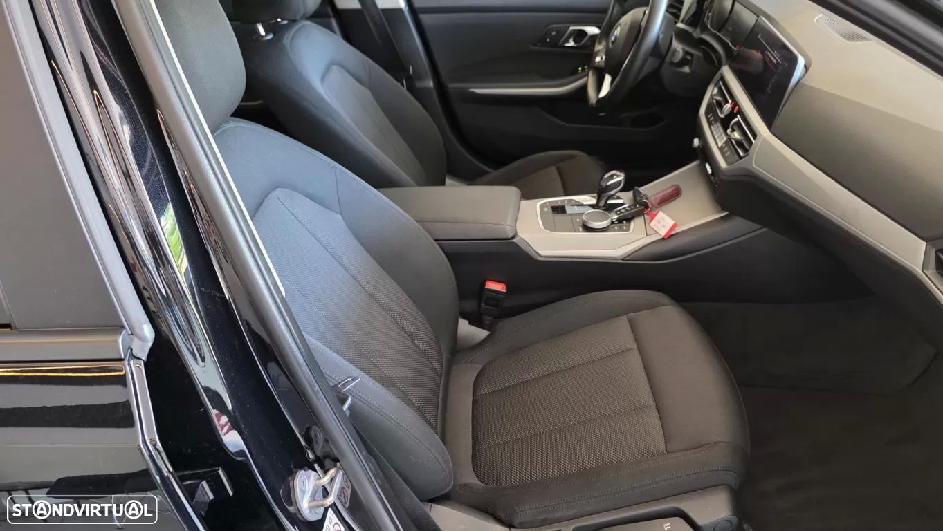 BMW 318 d Auto - 53