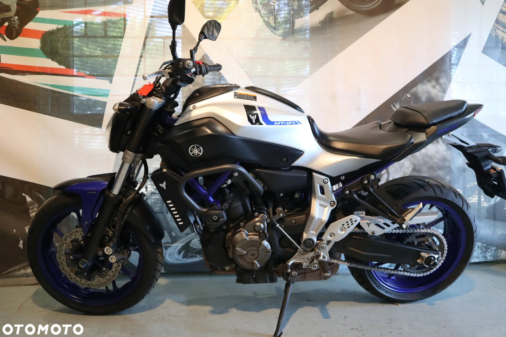 Yamaha MT - 4