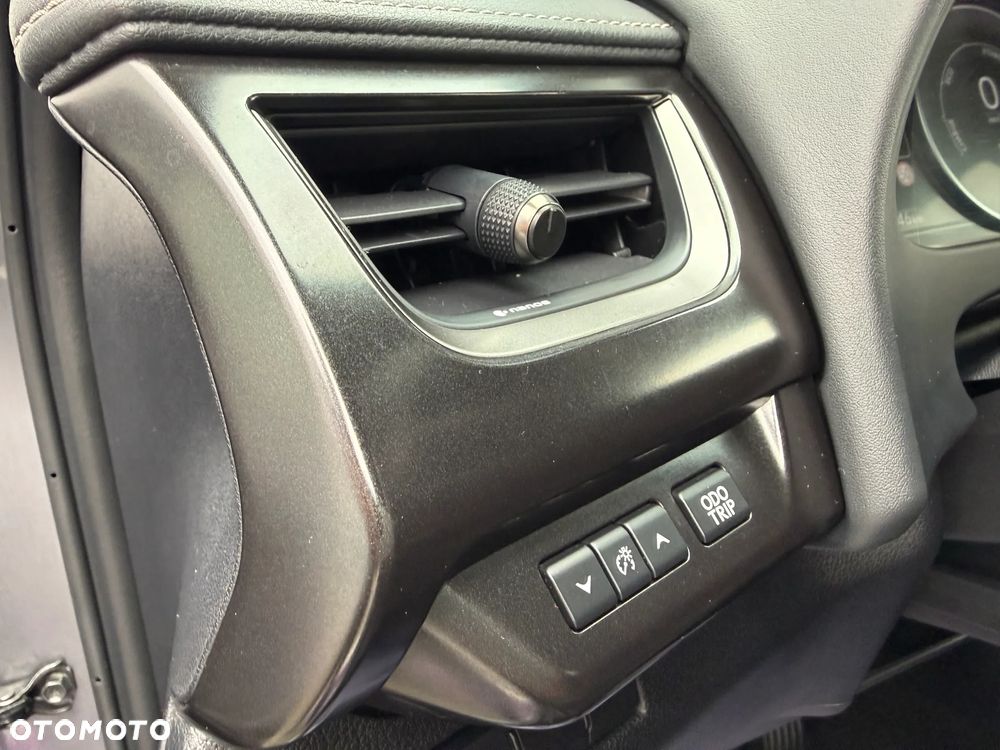 Lexus UX 250h GPF Prestige AWD - 31