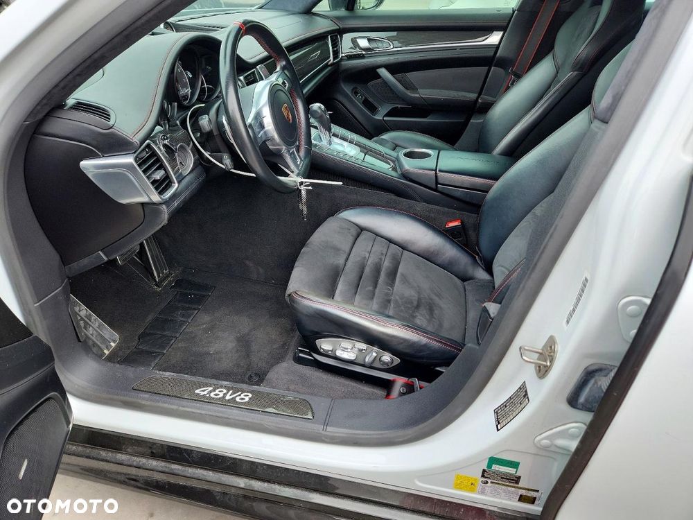 Porsche Panamera - 9