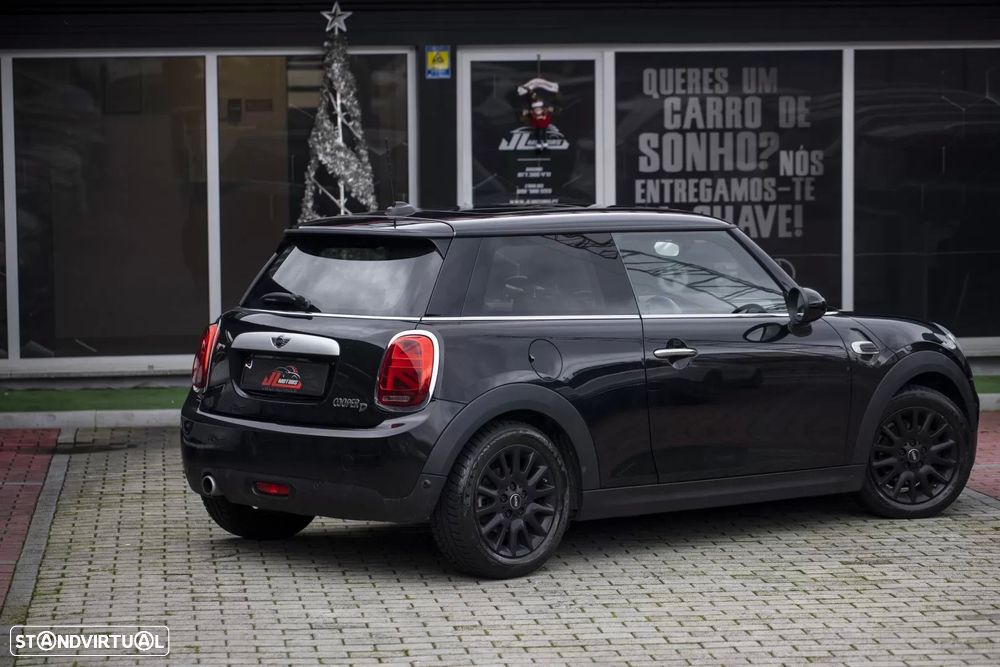 MINI 3 Portas Cooper D Auto - 29