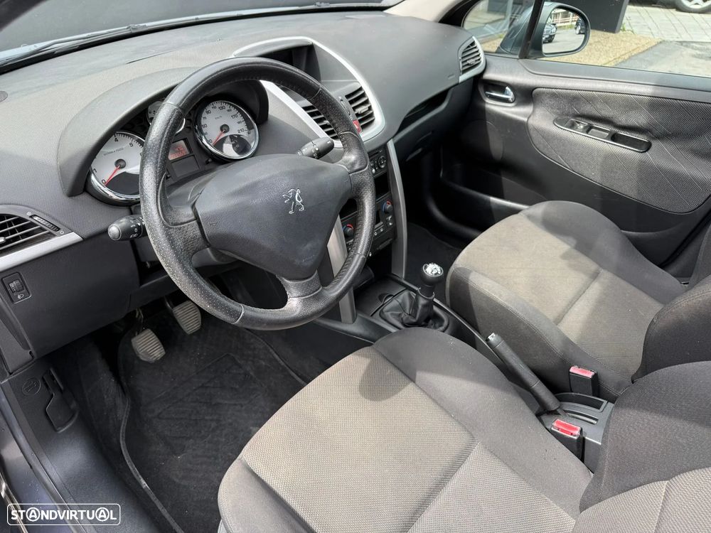 Peugeot 207 120 Sport - 14