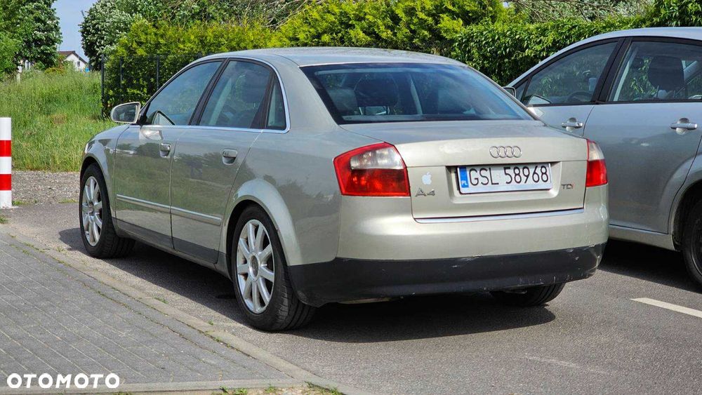 Audi A4 Limousine - 2