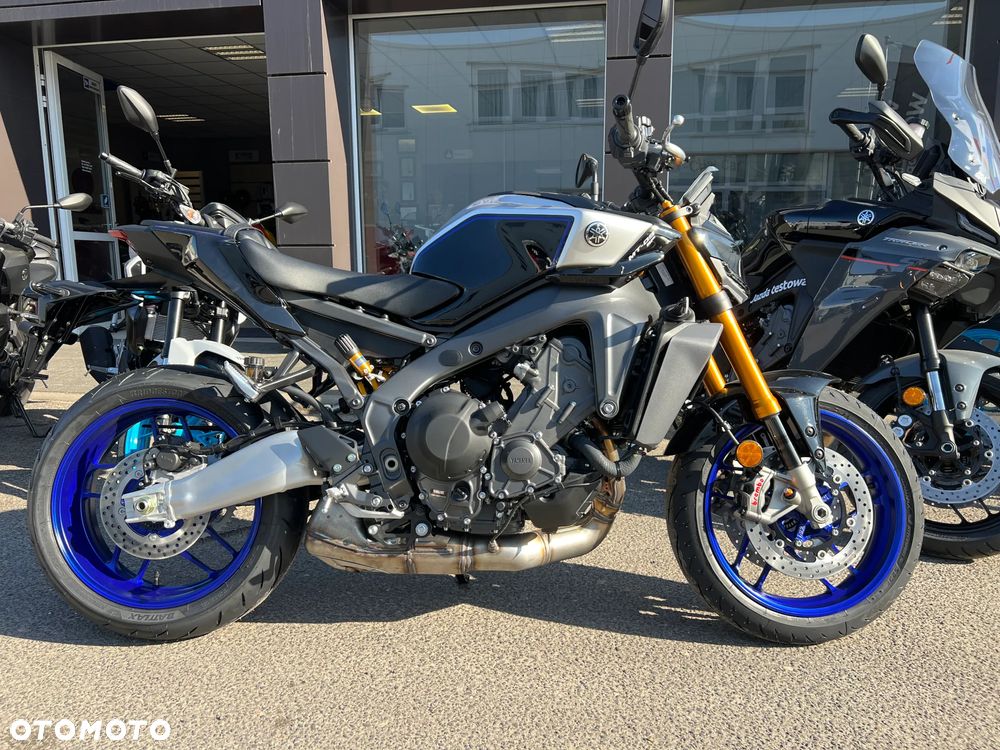 Yamaha MT - 17
