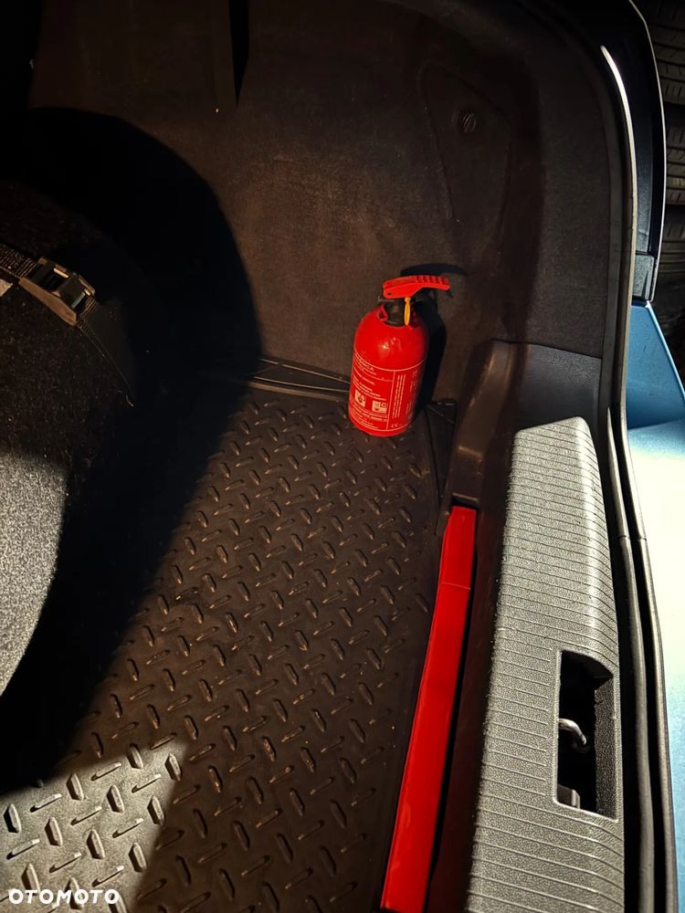 Opel Astra 1.4 Cosmo - 17