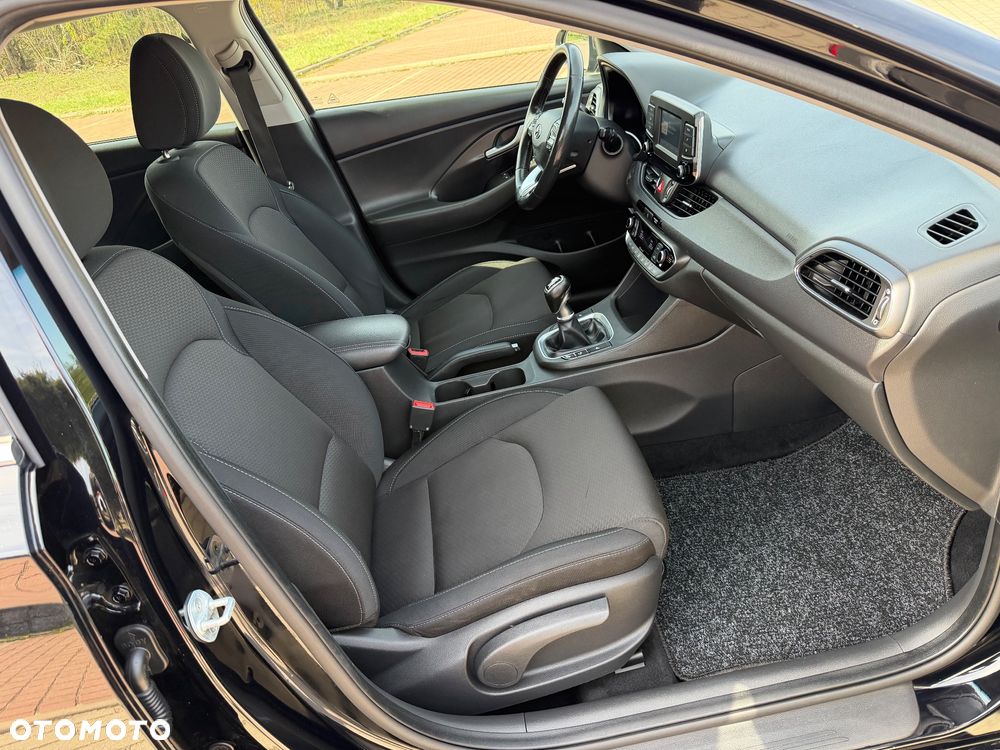 Hyundai i30 1.4 T-GDI Premium - 8