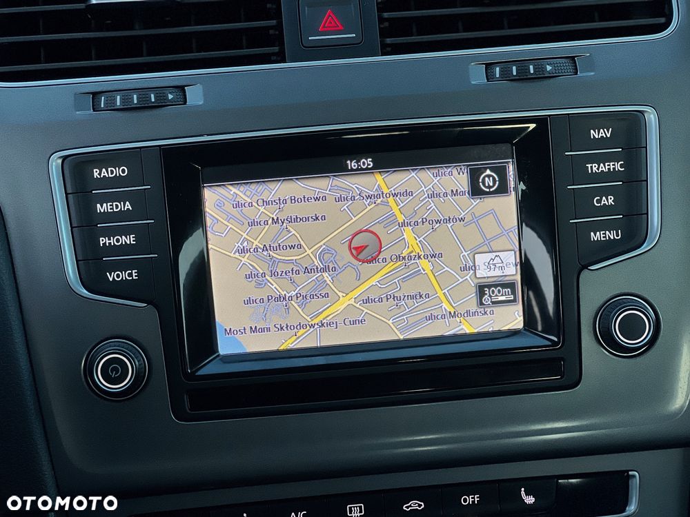 Volkswagen Golf 1.6 TDI BMT Start - 20