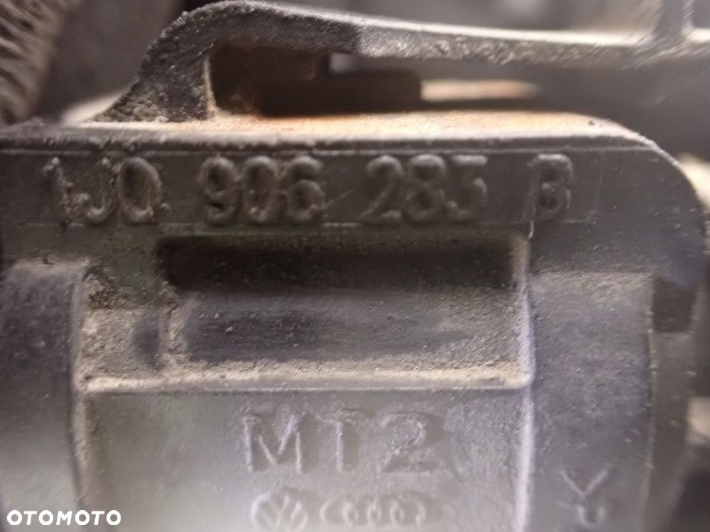ZBIORNICZEK PODCIŚNIENIA ZAWORKI VOLKSWAGEN SHARAN I LIFT 2.8 VR6 022133259A   1J0906283B - 7