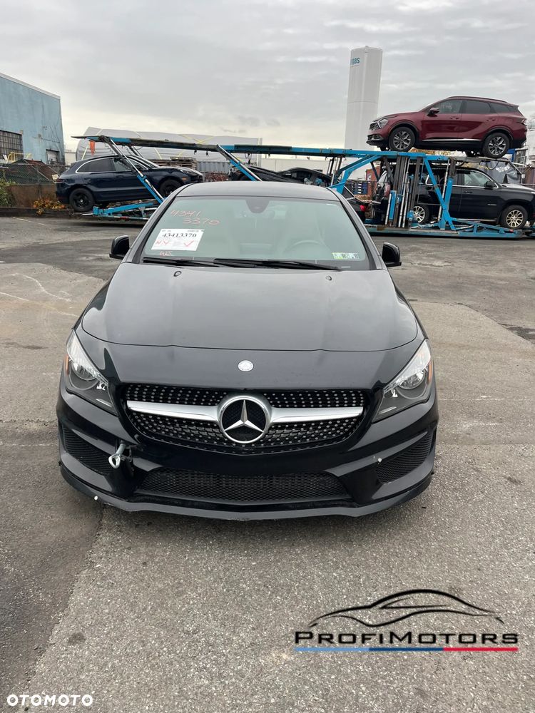 Mercedes-Benz CLA 250 4-Matic AMG Line - 6