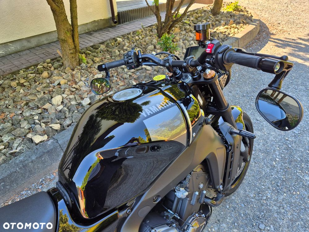 Yamaha XSR - 35