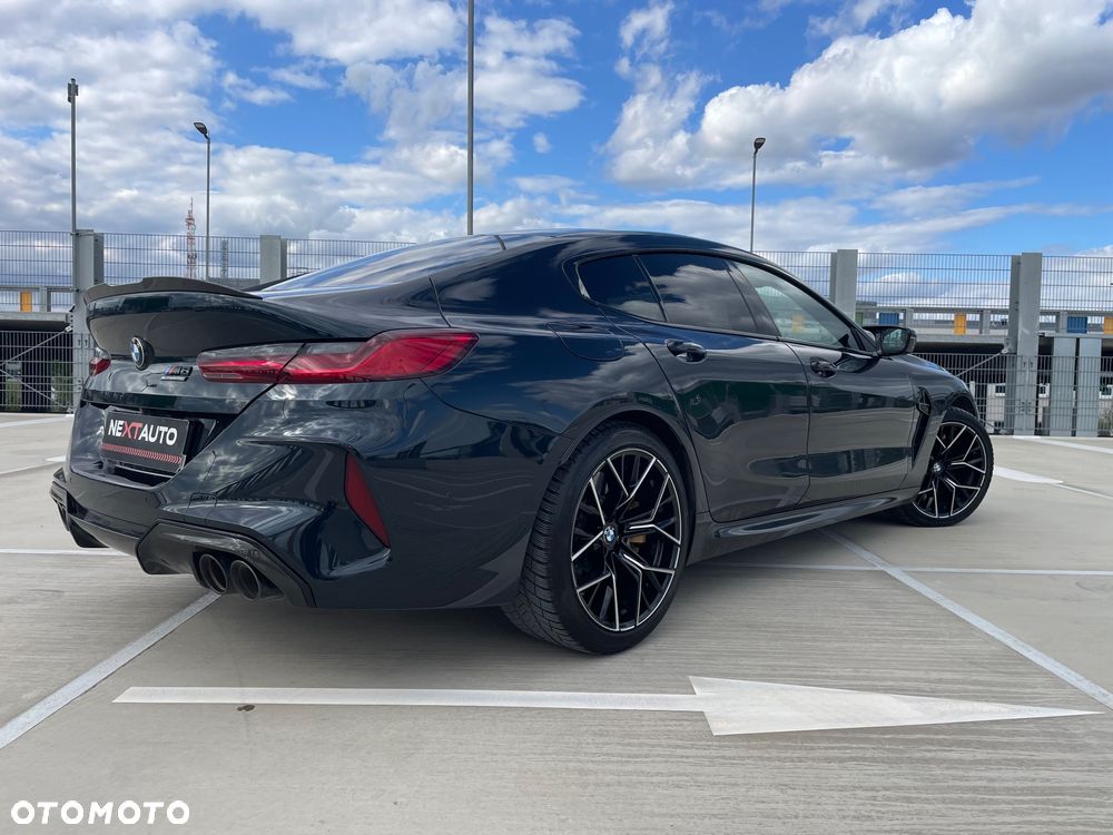 BMW M8 Competition - 12