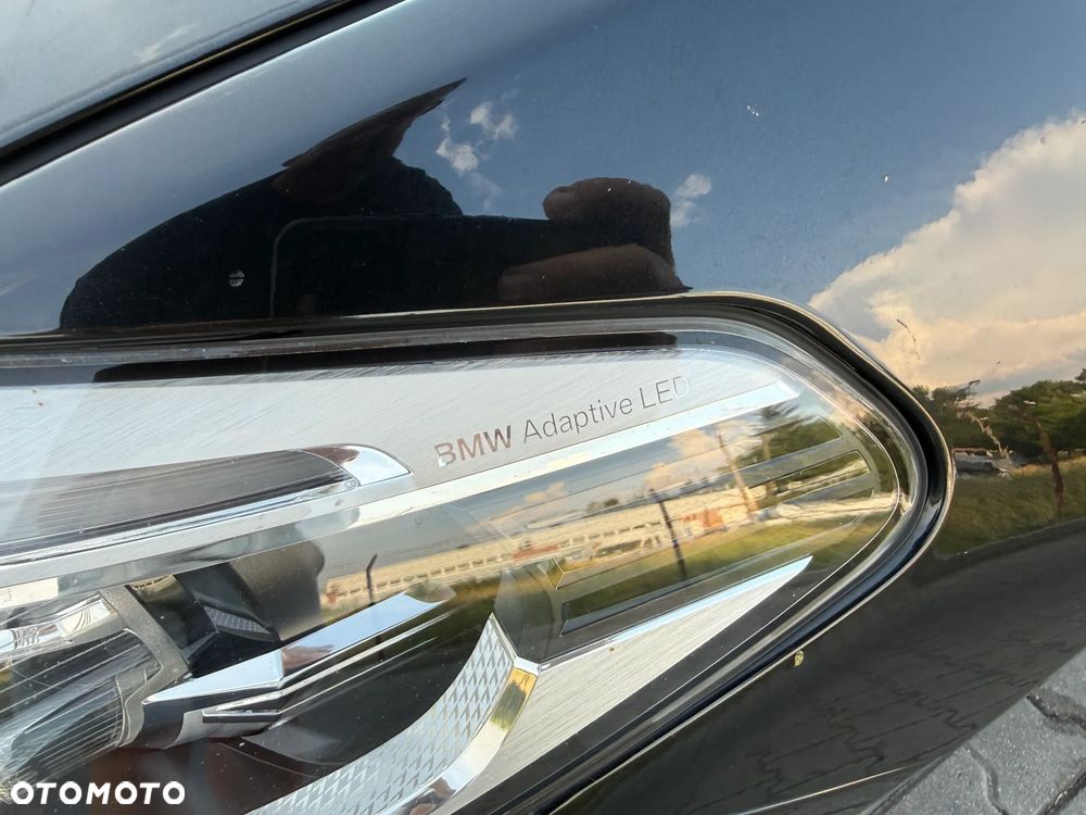 BMW Seria 5 530d xDrive Sport-Aut Luxury Line - 32