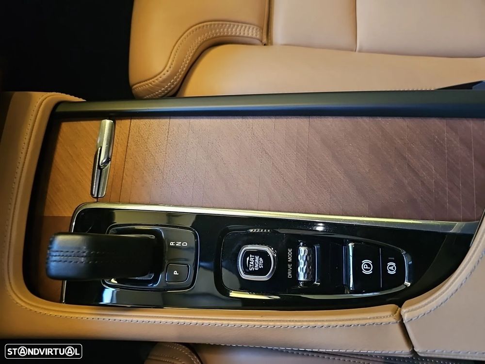 Volvo XC 90 - 17