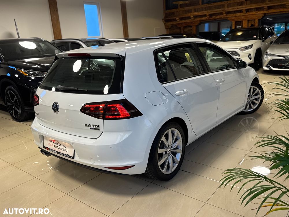 Volkswagen Golf 2.0 TDI DPF BlueMotion Technology Style - 4