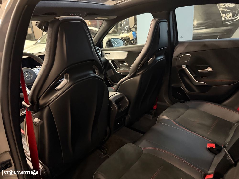 Mercedes-Benz A 35 AMG Limousine 4Matic Speedshift DCT 8G - 11