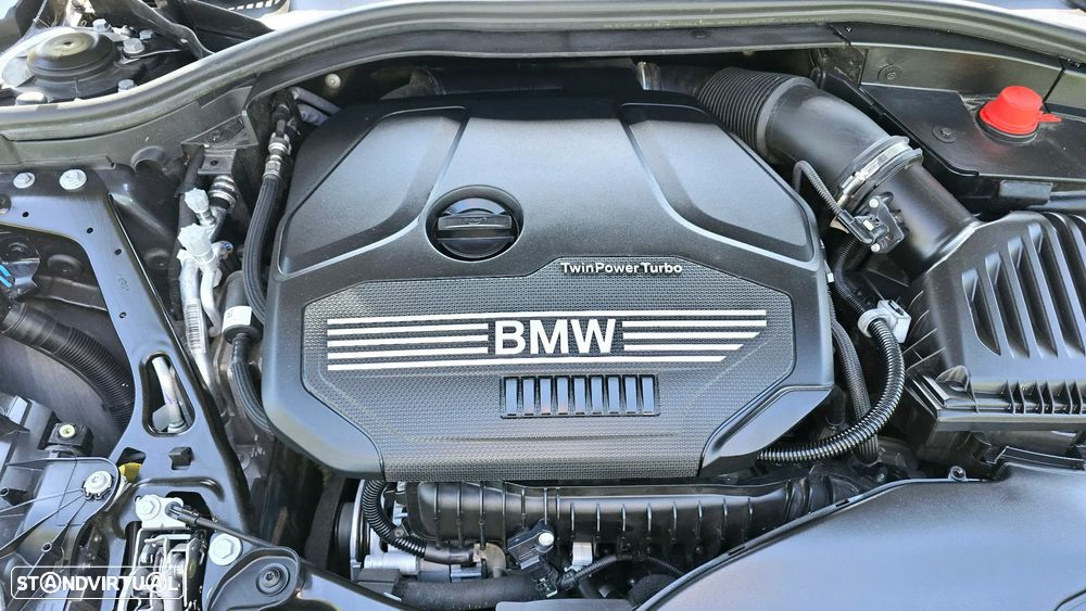 BMW 116 i Aut. Luxury Line - 25