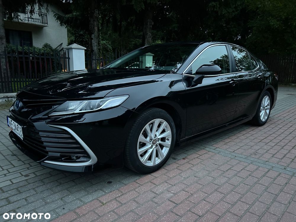 Toyota Camry 2.5 Hybrid Comfort CVT - 3