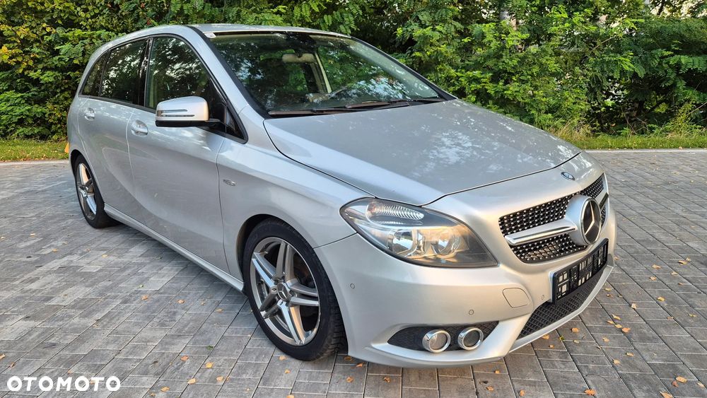 Mercedes-Benz Klasa B 180 CDI (BlueEFFICIENCY) - 1