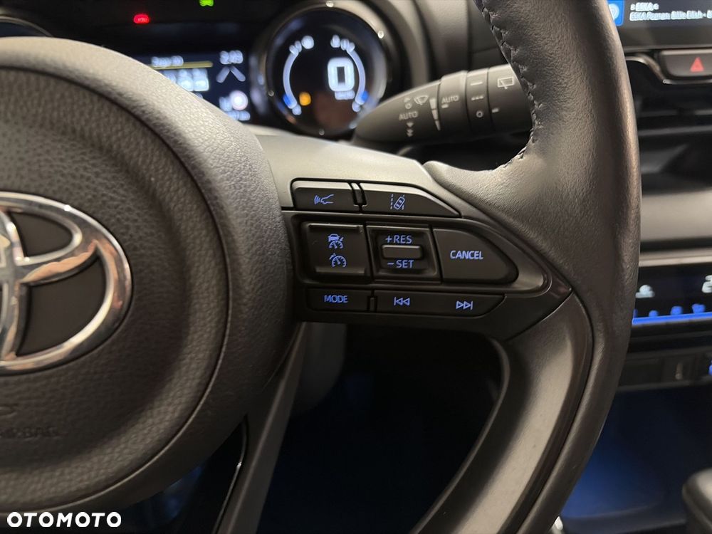 Toyota Yaris - 15