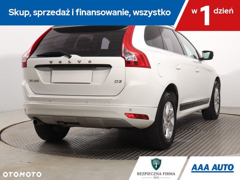Volvo XC 60 - 6