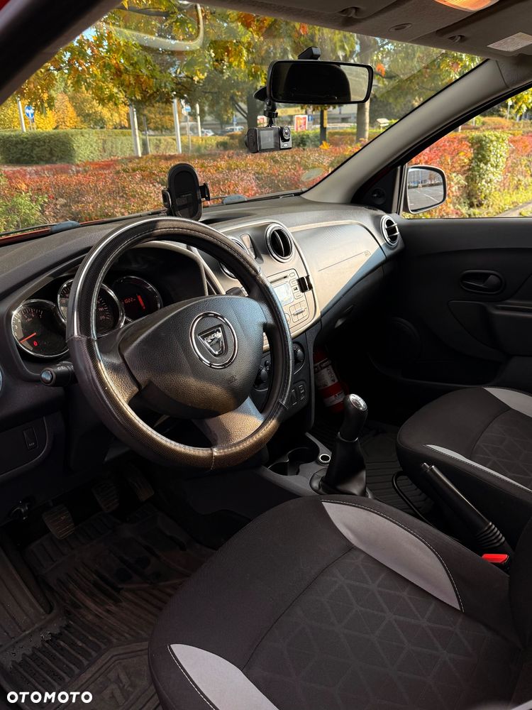 Dacia Sandero 1.5 dCi Laureate - 13