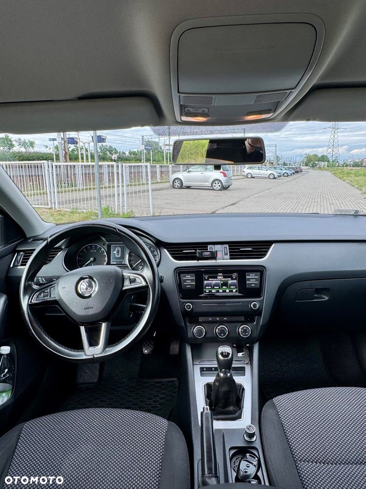Skoda Octavia 1.6 TDI Active - 15