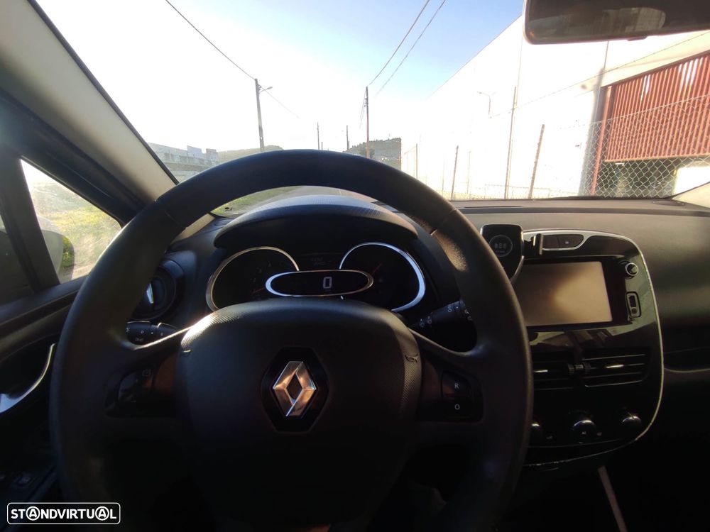 Renault Clio 1.5 dCi Dynamique S 83g - 8