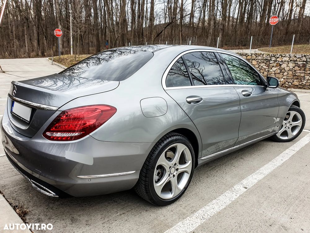 Mercedes-Benz C - 5