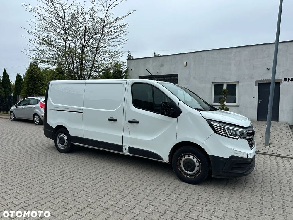 Renault Trafic - 2