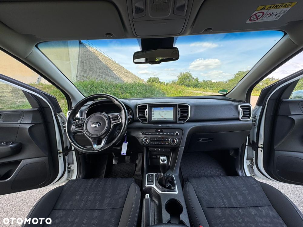 Kia Sportage 1.6 GDI 2WD DREAM-TEAM EDITION - 8