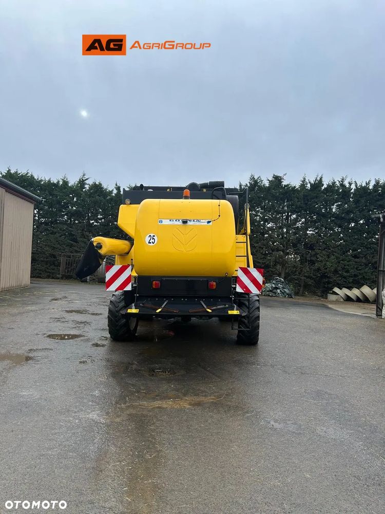 New Holland CSX 7070 - 6