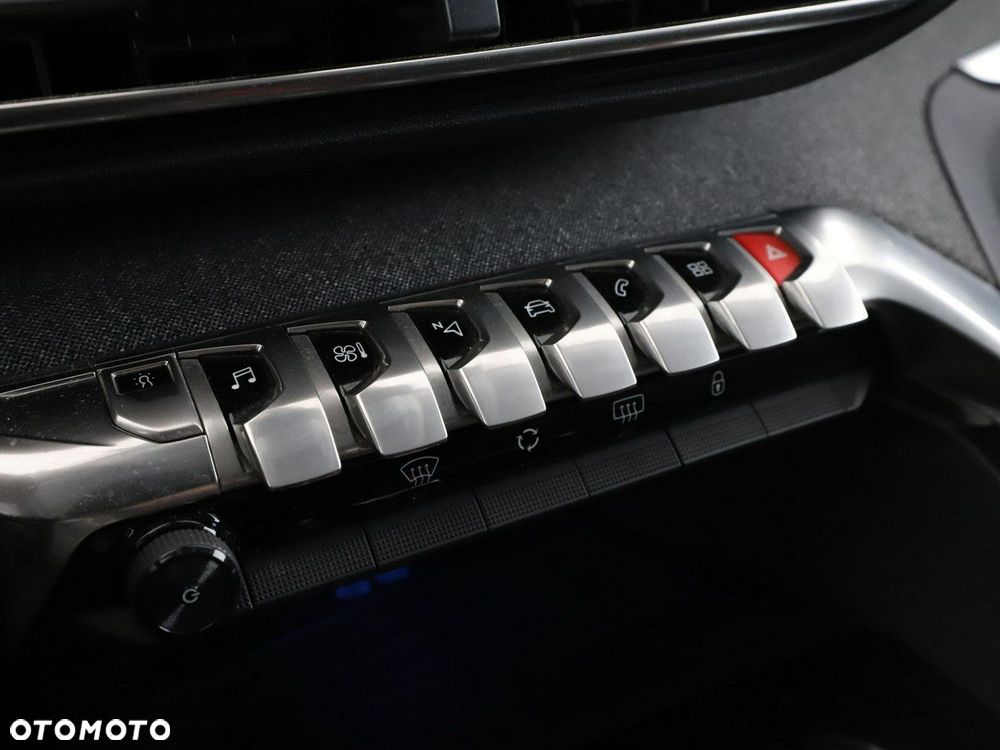 Peugeot 3008 BlueHDi 130 Stop & Start EAT8 Allure Business-Paket - 28