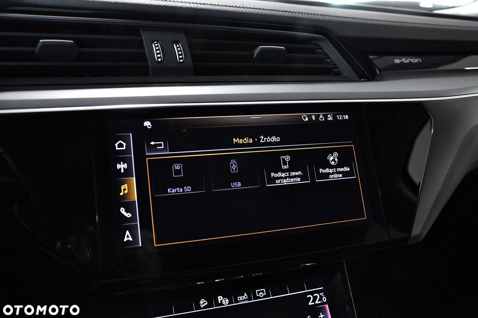 Audi e-tron - 21