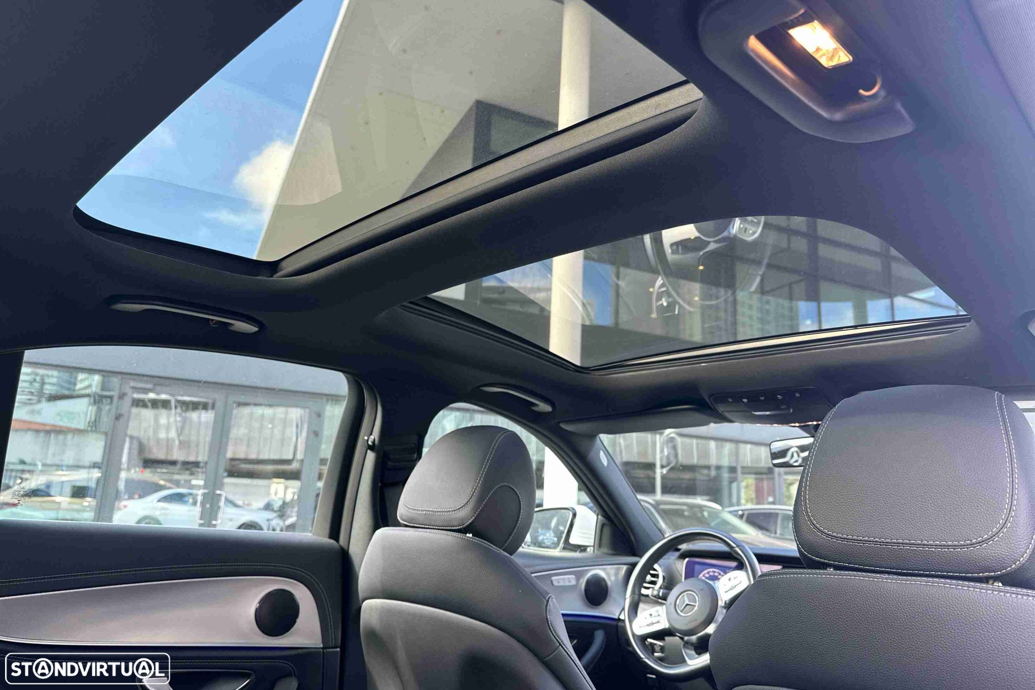 Mercedes-Benz E 300 de AMG Line - 12
