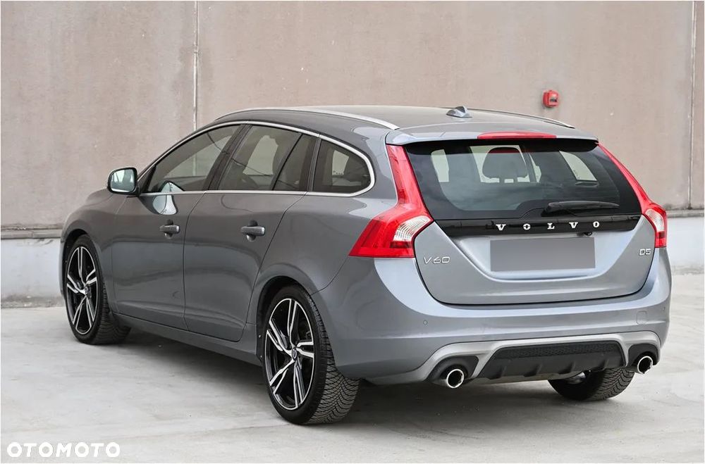 Volvo V60 D5 Geartronic RDesign - 10