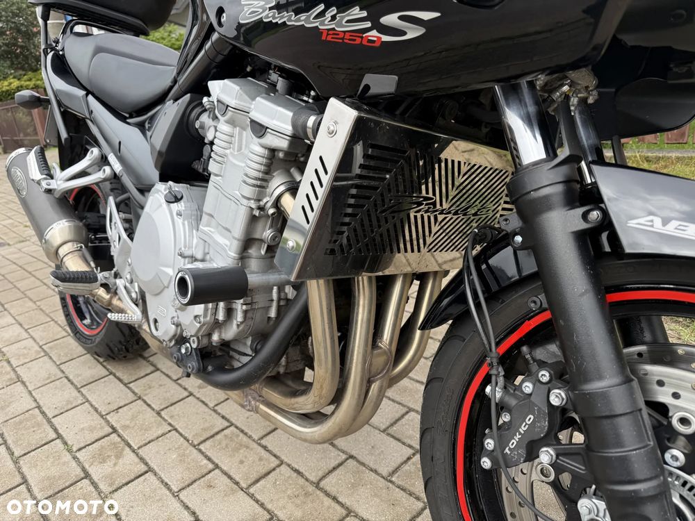 Suzuki Bandit - 11