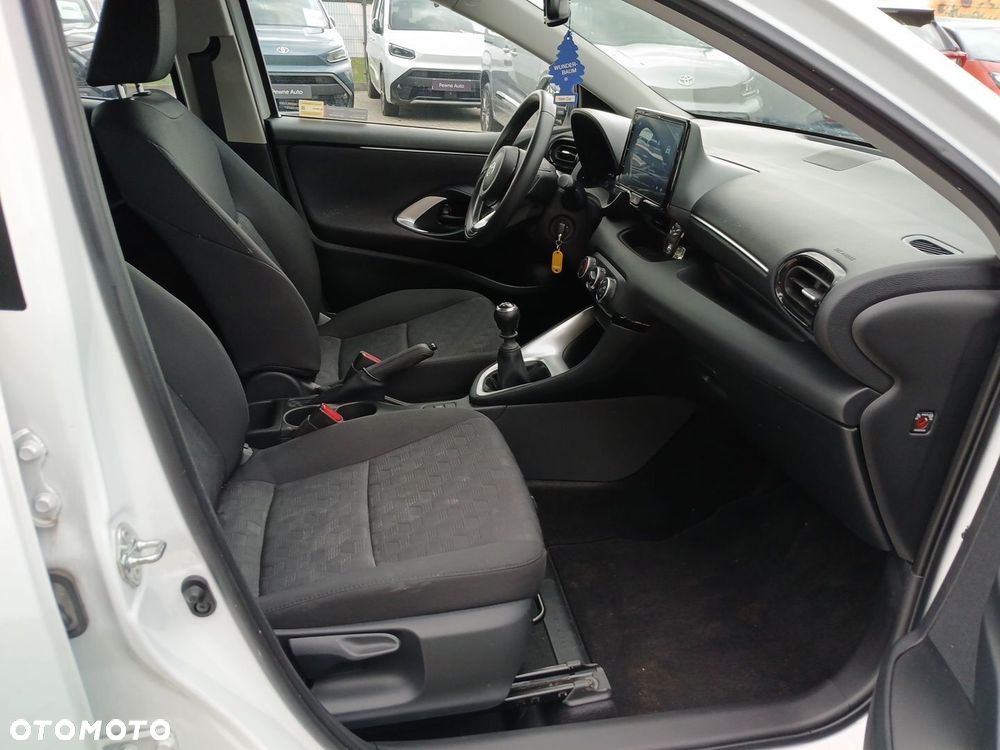 Toyota Yaris 1.5 Comfort - 9