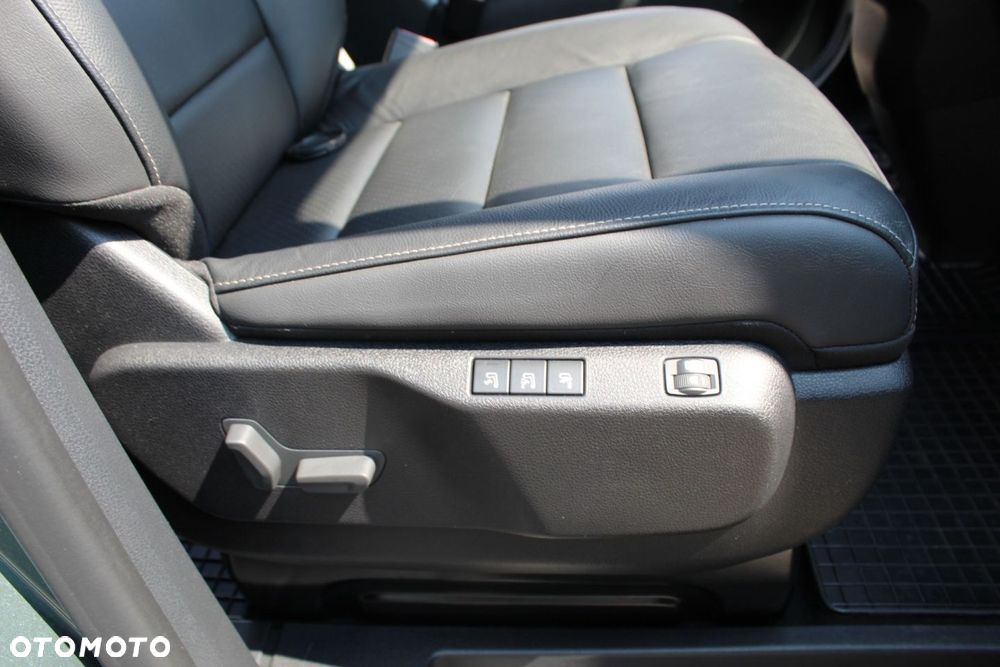 Opel Zafira - 32