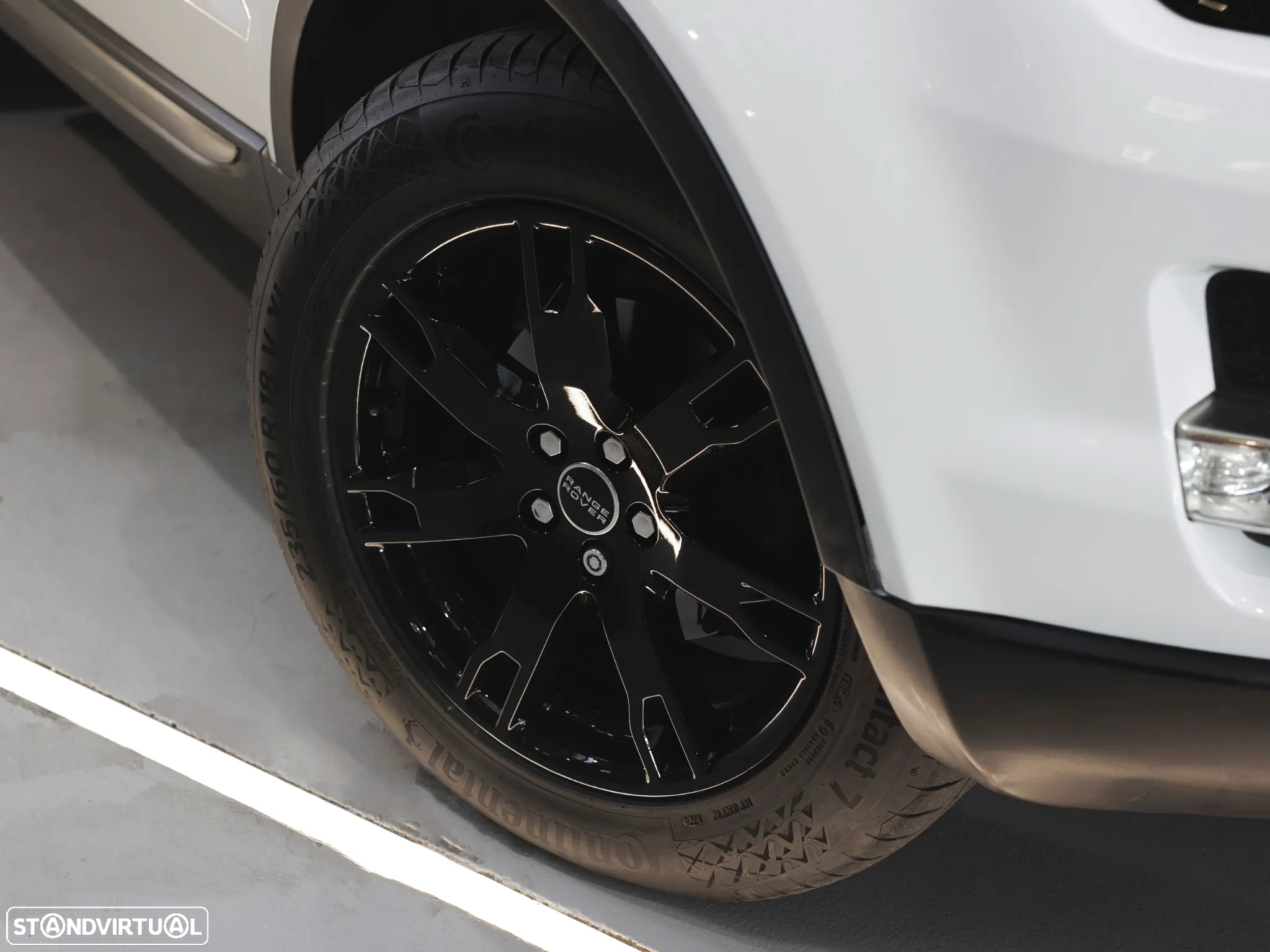 Land Rover Range Rover Evoque 2.2 TD4 Dynamic Auto - 8
